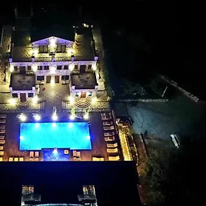 https://limni-resort.albaniahotels.org