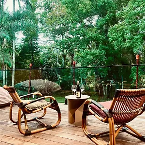 https://villa-intimate-rainforest-abode.hotelsbyronbayaustralia.com